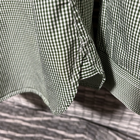 Calvin Klein button down shirt - Picture 4 of 4